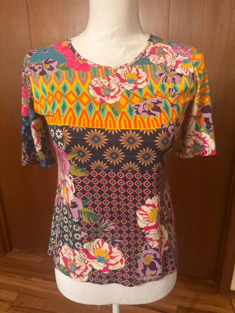 NWT Johnny Was Multicolor Floral & Geometric Short Sleeve Tee